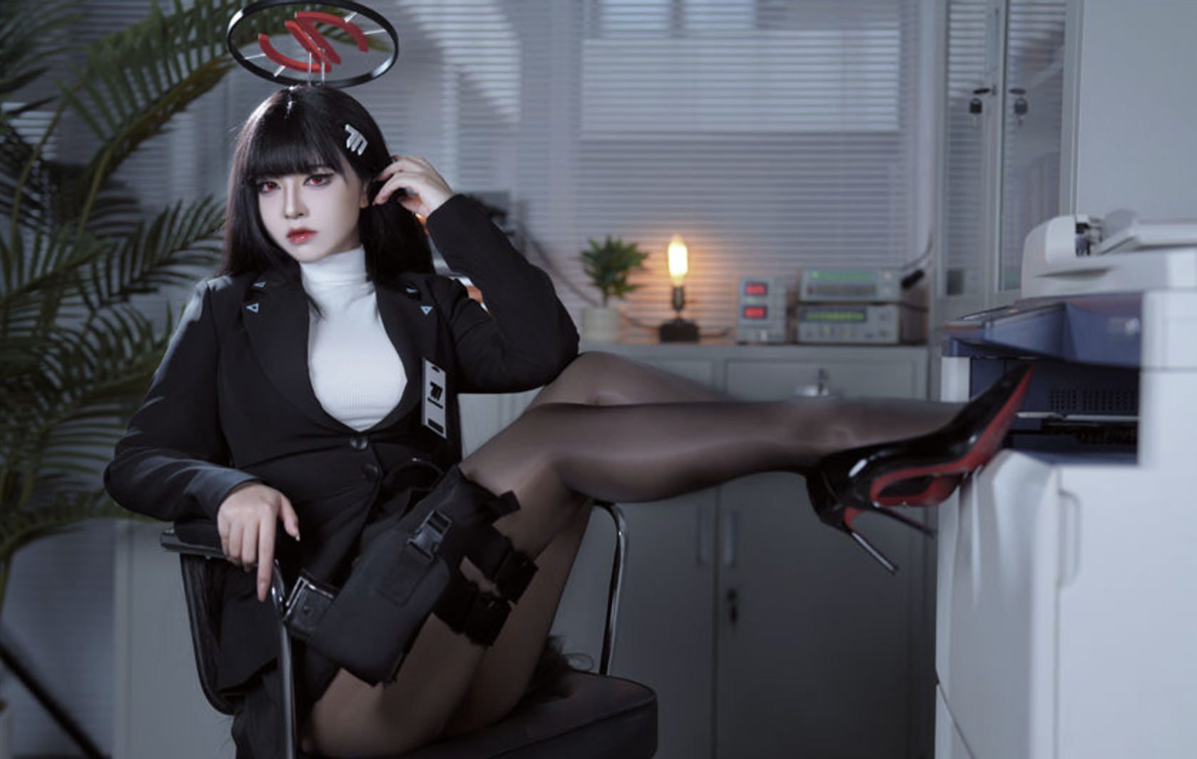 又纯又欲 半半子 cos私拍写真合集下载